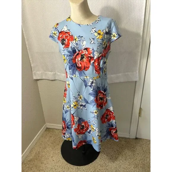 Vince Camuto | Dresses | Vince Camuto Womens Size 6 Blue Floral Fit Flare  Above Knee Dress Easter | Poshmark